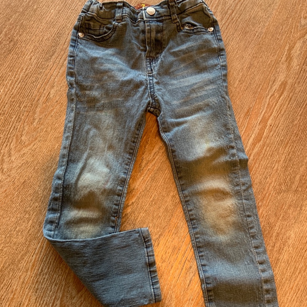 4T distressed little boy slim fit jeans.